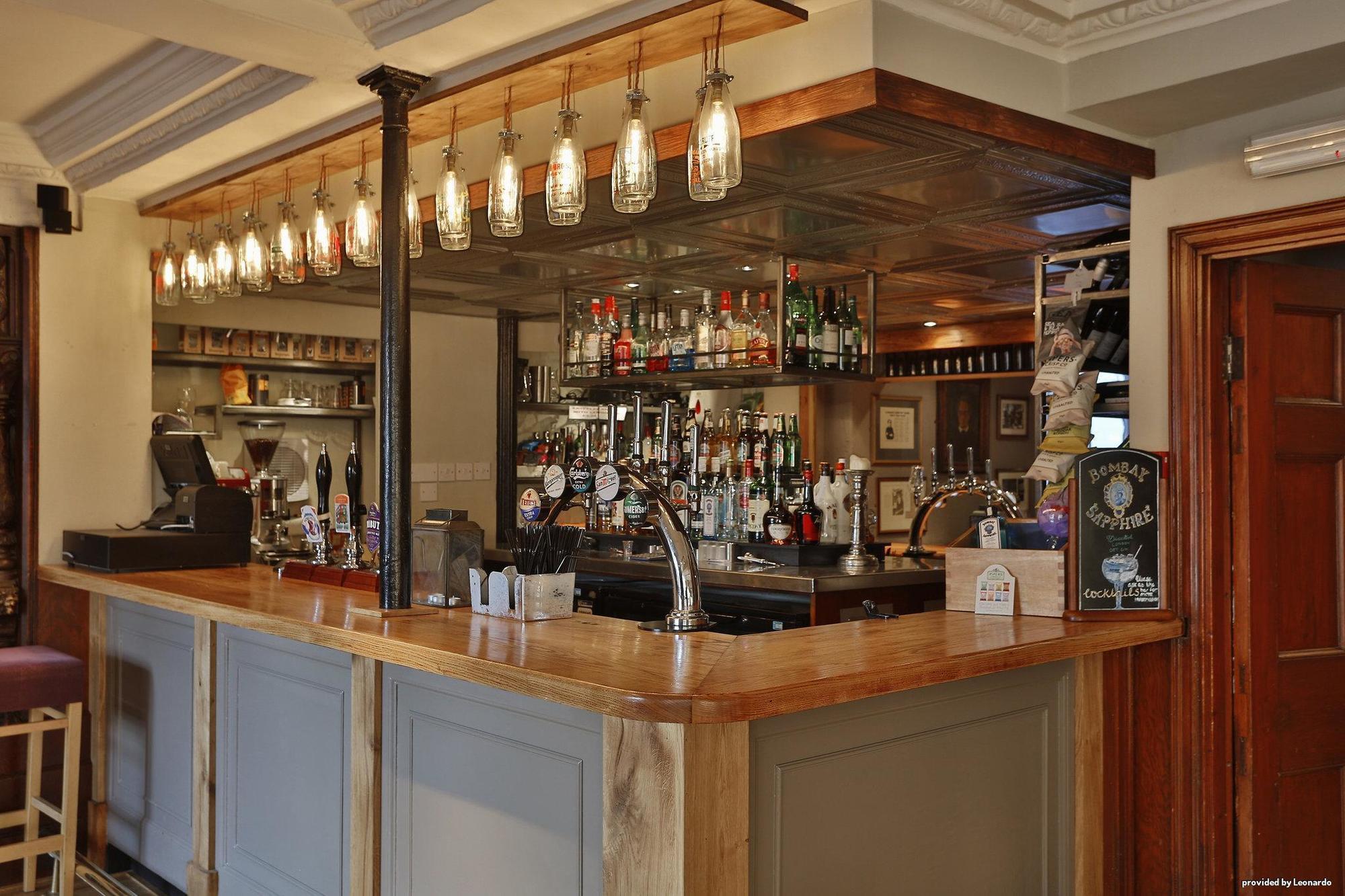 The Three Swans Hotel, Market Harborough, Leicestershire Exterior foto